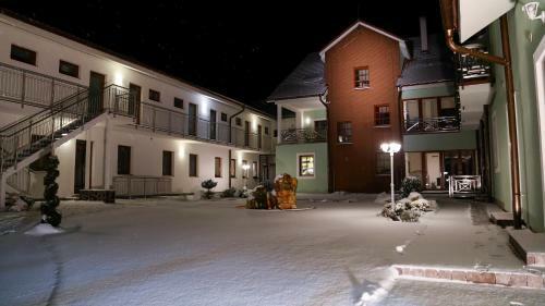 Hostal Guest House Tri Koruny