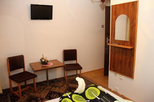Hostal Penzion ?iko