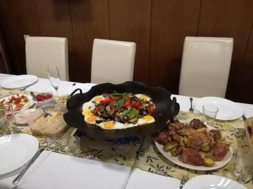 Hostal Hotel Tatrania