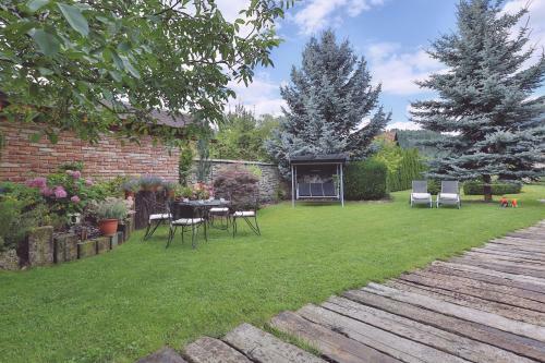 Hostal Holiday Resort ?v�rny