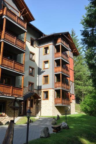Aparthotel Fatrapark 2 Apartments House