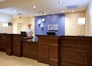 Holiday Inn Express Hotel & Suites Portland