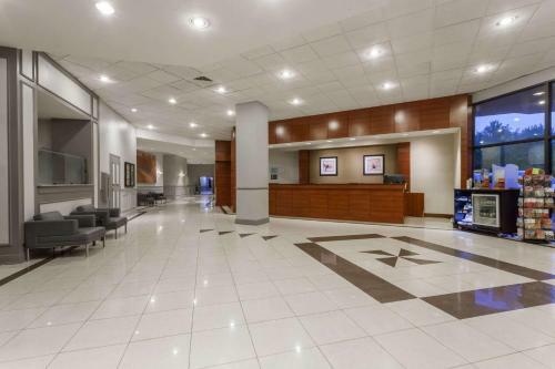 Crowne Plaza Hotel Southbury