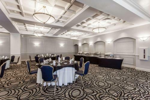 Crowne Plaza Hotel Southbury