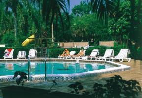 Aparthotel Lehigh Resort Club