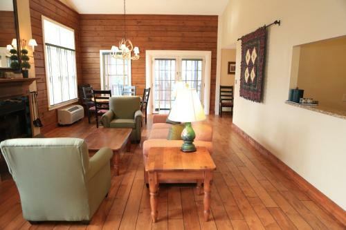 Hotel Brasstown Valley Resort & Spa