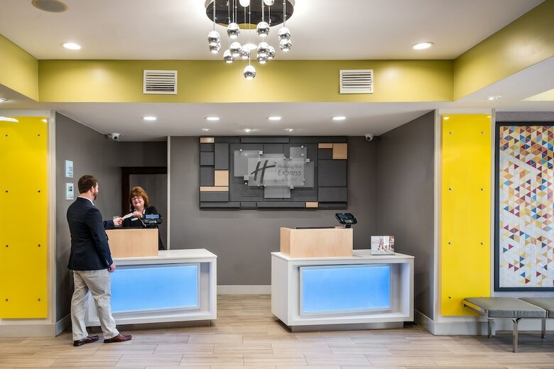 Holiday Inn Express Hotel & Suites Bartow
