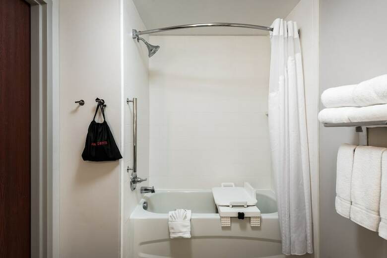 Holiday Inn Express Hotel & Suites Bartow