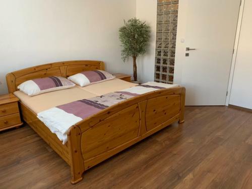 Apartmanovy Dom Slavkov
