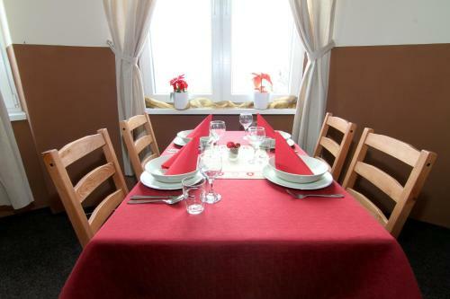 Hostal Penzi�n Po?ana
