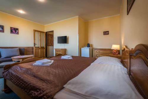 Hostal Miramonti Penzi�n