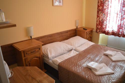 Hostal Miramonti Penzi�n