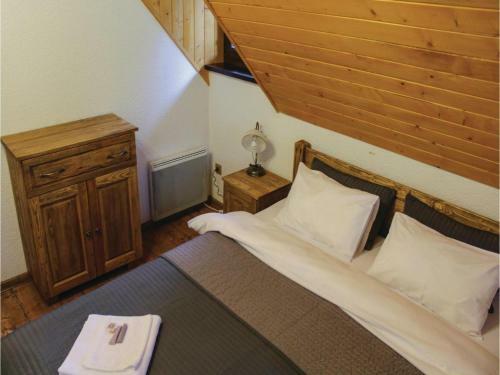 Three-bedroom Holiday Home In Myto Pod Dumbierom