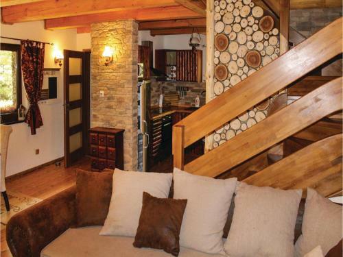 Three-bedroom Holiday Home In Myto Pod Dumbierom
