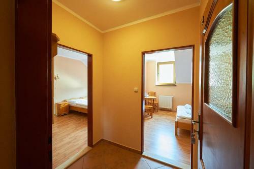 Hostal Penzion Mystery