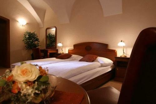 Hotel Kastiel Lucivna