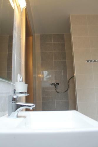 Hostal Penzion Bowten