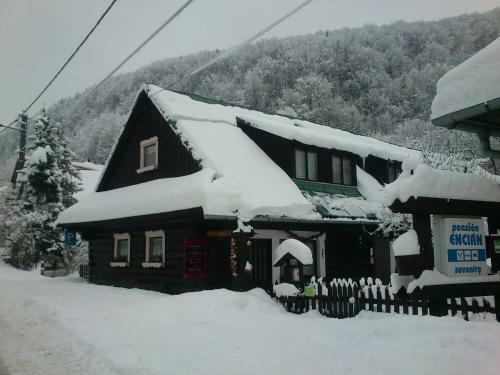 Hostal Penzi�n Enci�n