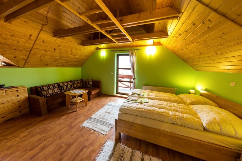 Hostal Penzion Zet