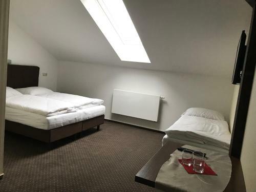 Hostal Penzi�n Naj