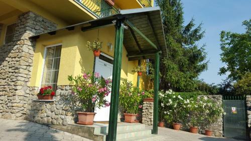 Hostal Pension Hostad