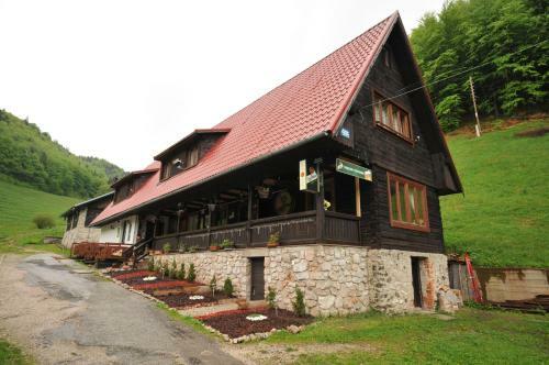 Hostal Penzi�n Pastier?a
