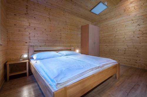 Camping Bel�