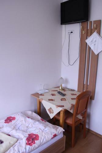 Hostal Penzi�n Koras