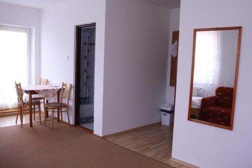 Hostal Penzi�n Koras