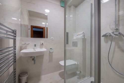 Hotel Mar�na