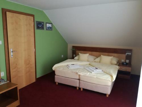 Hostal Penzi�n Kovox