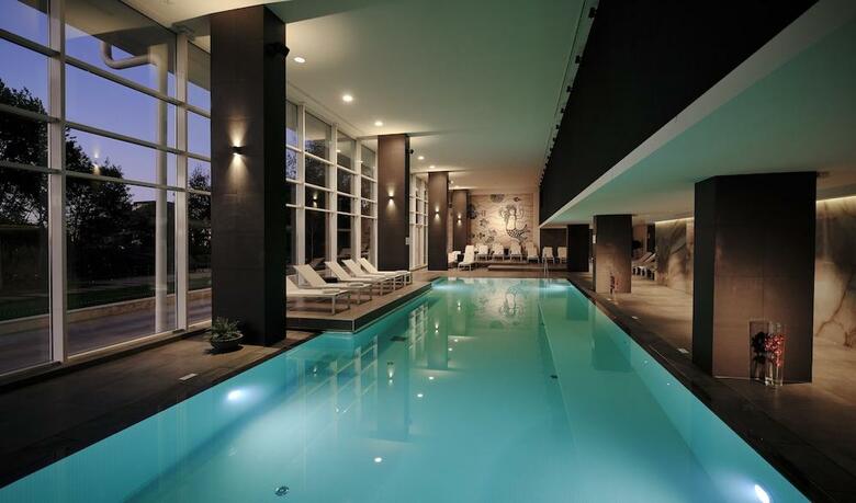 Hotel Ambasador