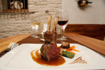 Marco Polo Boutique Hotel(.)