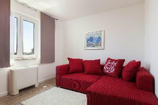 Pharia Aparthotel