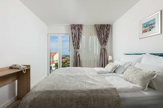 Pharia Aparthotel