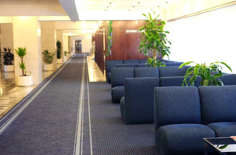 Hotel I