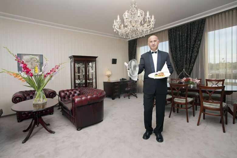 Hotel Devin