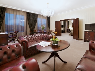 Hotel Devin