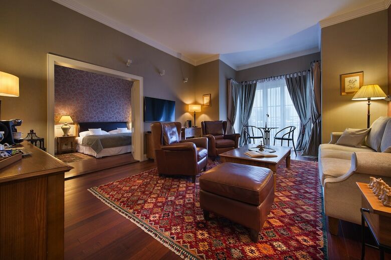 Marrol's Boutique Hotel