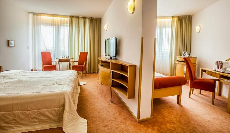 Hotel Set