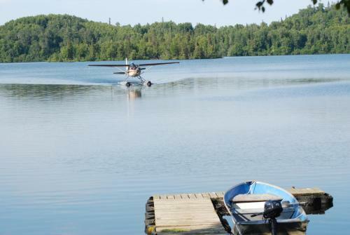 Daniels Lake Lodge B&B