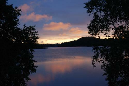 Daniels Lake Lodge Cabins