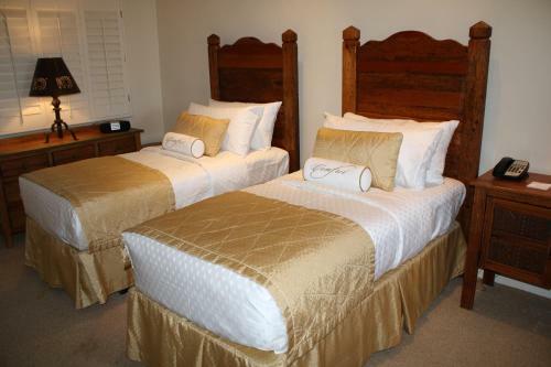 Hotel Rancho Manana Resort