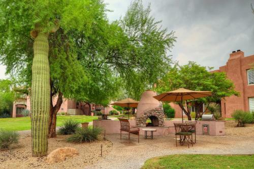 Hotel Rancho Manana Resort