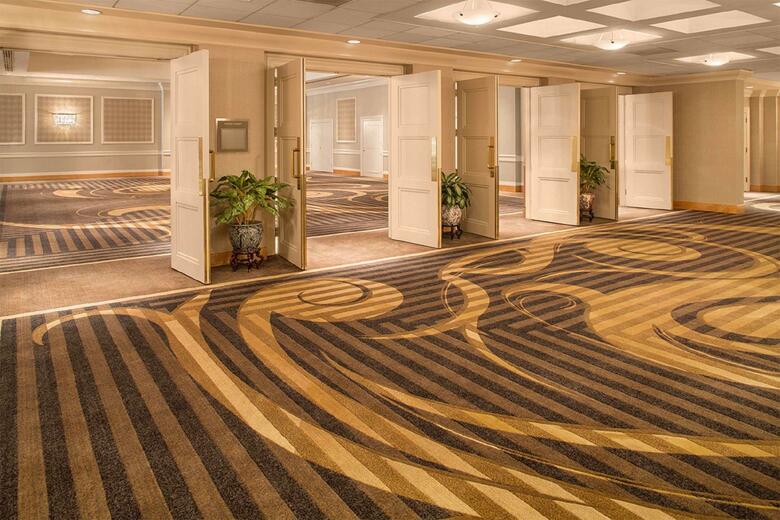 Hotel Doubletree By Hilton Akron Fairlawn