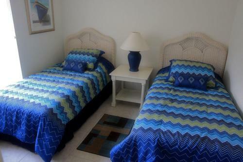 Lodge Lakeside Vacations
