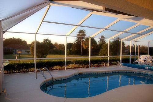 Lodge Lakeside Vacations