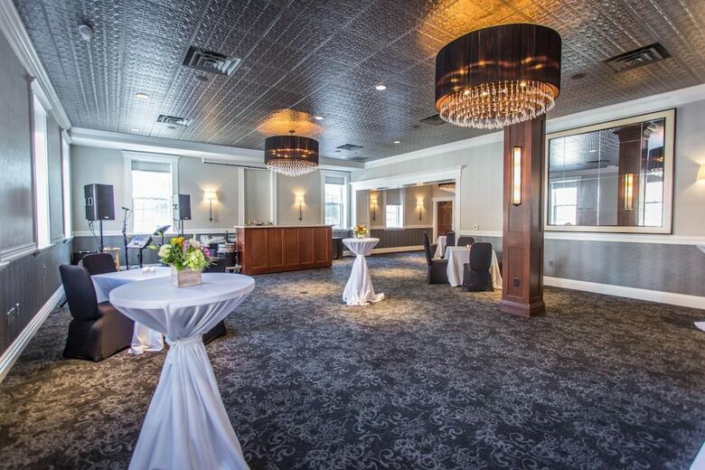 The Delafield Hotel