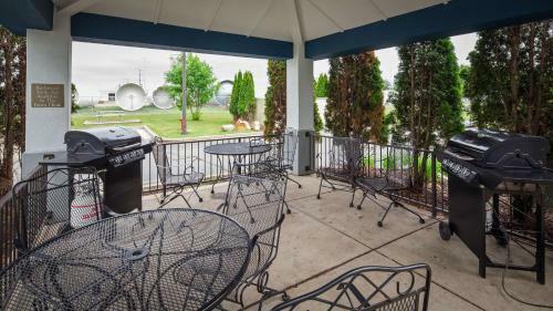 Aspen Hotel & Suites