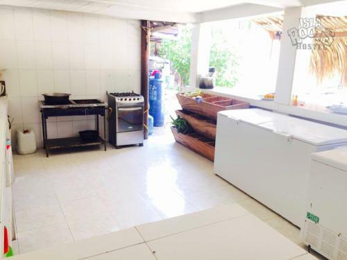 Isla Roots Hostel